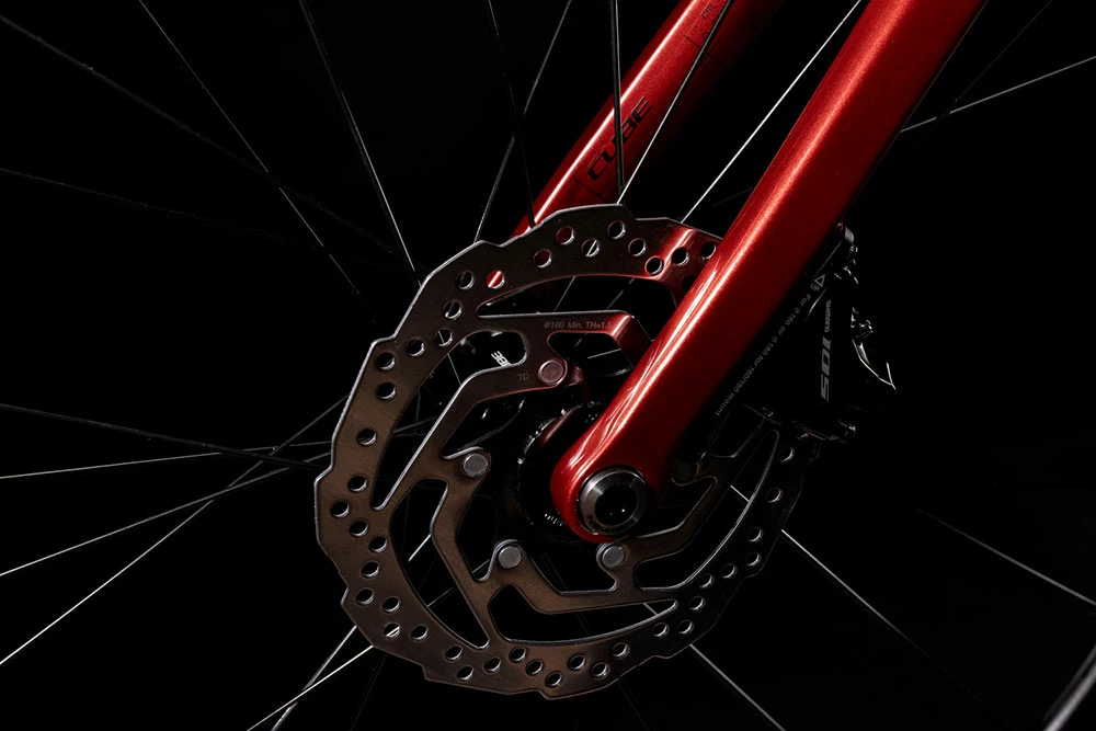 Cube Attain SL Red´n´white 4 Cube Attain SL Red´n´white – Image 4