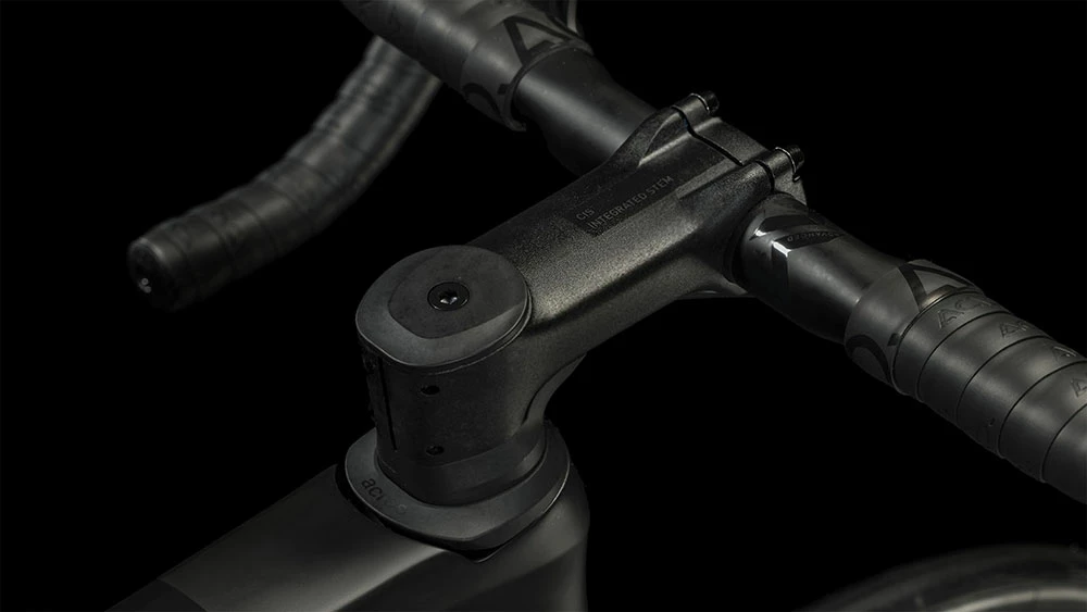 Cube Agree C:62 Race Carbon´n´black 3 Cube Agree C:62 Race Carbon´n´black – Image 3