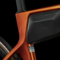 Cube Agree C:62 Race Fireorange´n´black 9 Cube Agree C:62 Race Fireorange´n´black -Vélo de route Soldes Agree C62 Race fireorange n black 678210 3