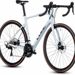 Cube Attain GTC Race Flashwhite´n´black -Vélo de route Soldes Attain GTC Race flashwhite n black 1