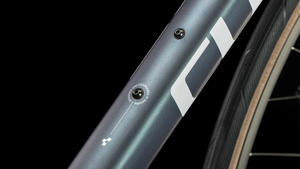 Cube Attain Deepblue´n´white 4 Cube Attain Deepblue´n´white – Image 4