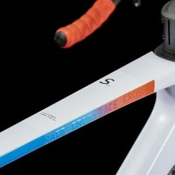 Cube Cross Race C:62 SLX Teamline 8 Cube Cross Race C:62 SLX Teamline -Vélo de route Soldes CUBE Cross Race C62 SLX teamline 688500 3