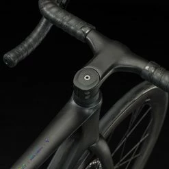 Cube Litening AIR C:68X SLT Carbon´n´rainbow 10 Cube Litening AIR C:68X SLT Carbon´n´rainbow -Vélo de route Soldes Cube Litening AIR C68X SLT carbon n rainbow 679700 4