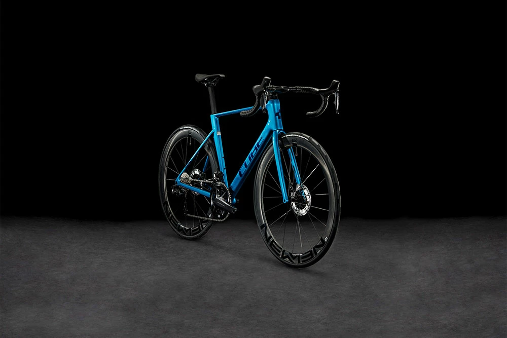 Cube Litening AIR C:68X SLX Electricblue´n´blue 2 Cube Litening AIR C:68X SLX Electricblue´n´blue – Image 2