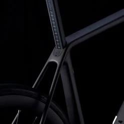 Cervelo R5 Red ETap AXS -Vélo de route Soldes cervelo R5 RedAXS FiveBlack DETAIL2